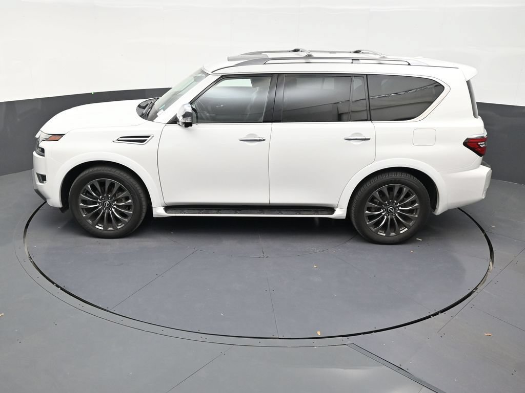 Used 2023 Nissan Armada Platinum w/ Captain's Chairs Package RWD image 13