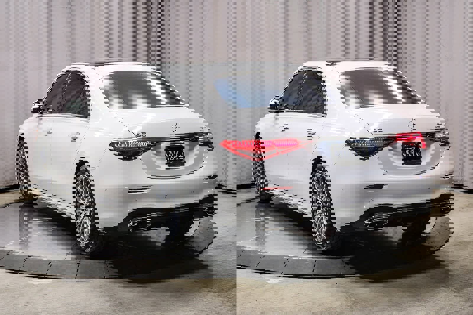 Certified 2026 Mercedes-Benz S 580 4MATIC Sedan image 2