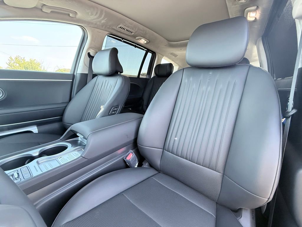 New 2026 Hyundai Ioniq 9 Calligraphy image 25