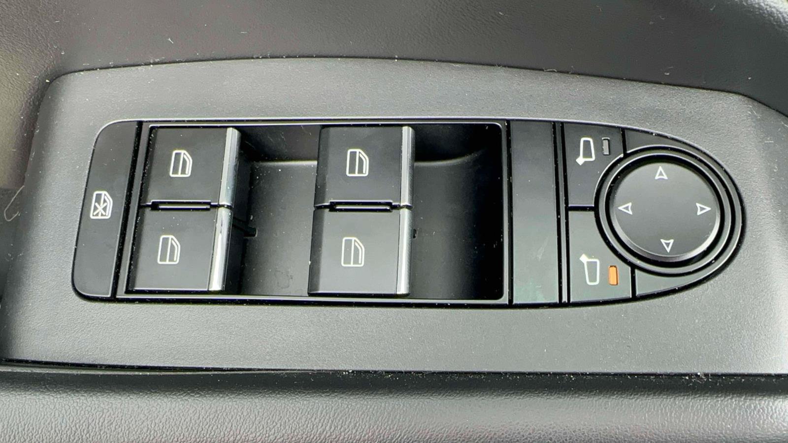 Used 2023 MAZDA CX-30 AWD 2.5 S w/ Select Package image 14
