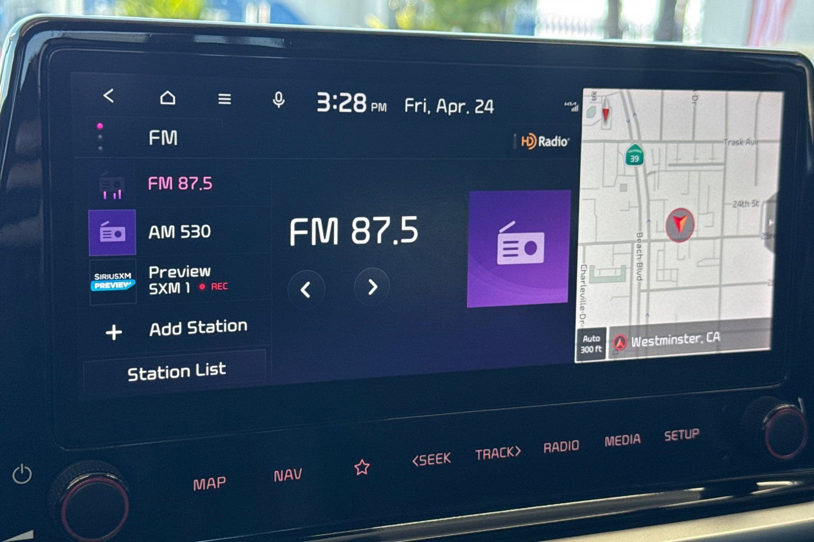 Used 2023 Kia Forte GT FWD image 17