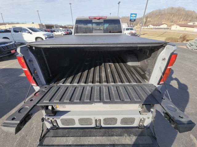 Used 2024 Chevrolet Silverado 2500 ZR2 w/ Technology Package image 20