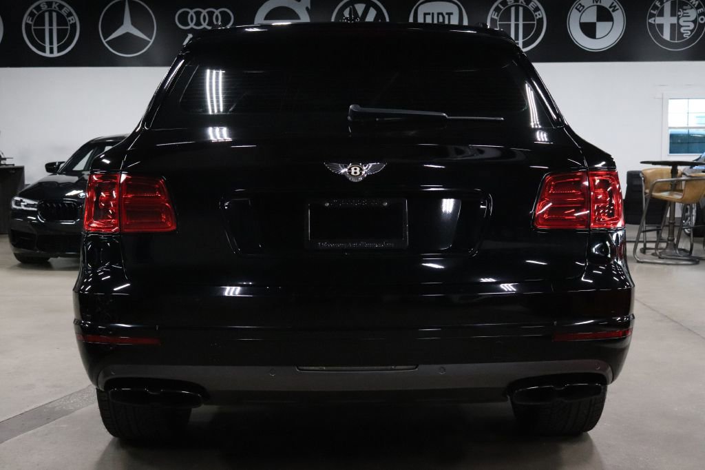 Used 2020 Bentley Bentayga Design Series image 4