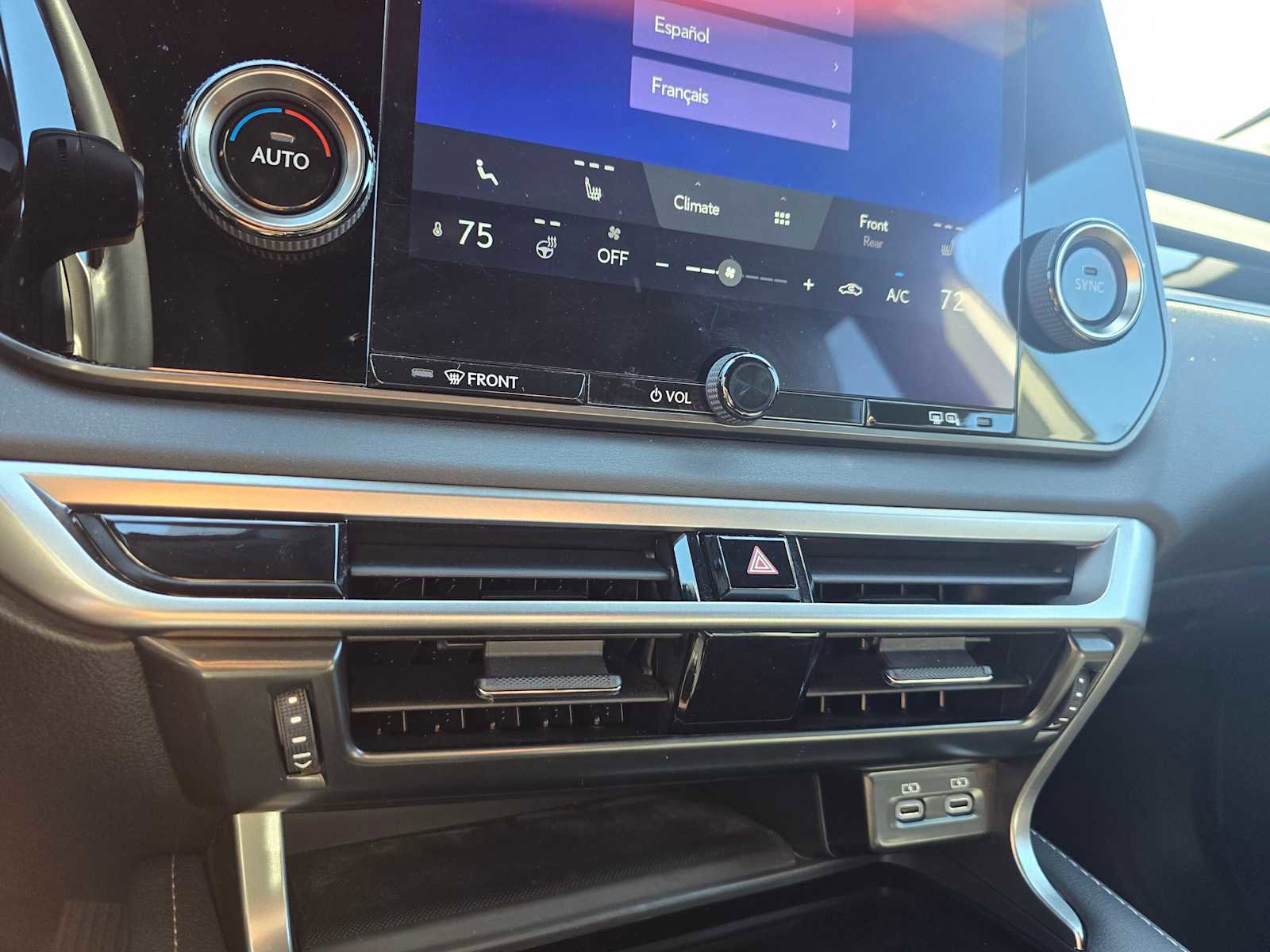 Used 2024 Lexus RX 350 FWD w/ Technology Package image 29