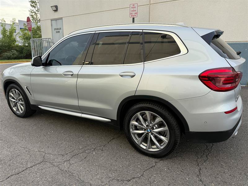 Used 2019 BMW X3 sDrive30i w/ Executive Package RWD image 9