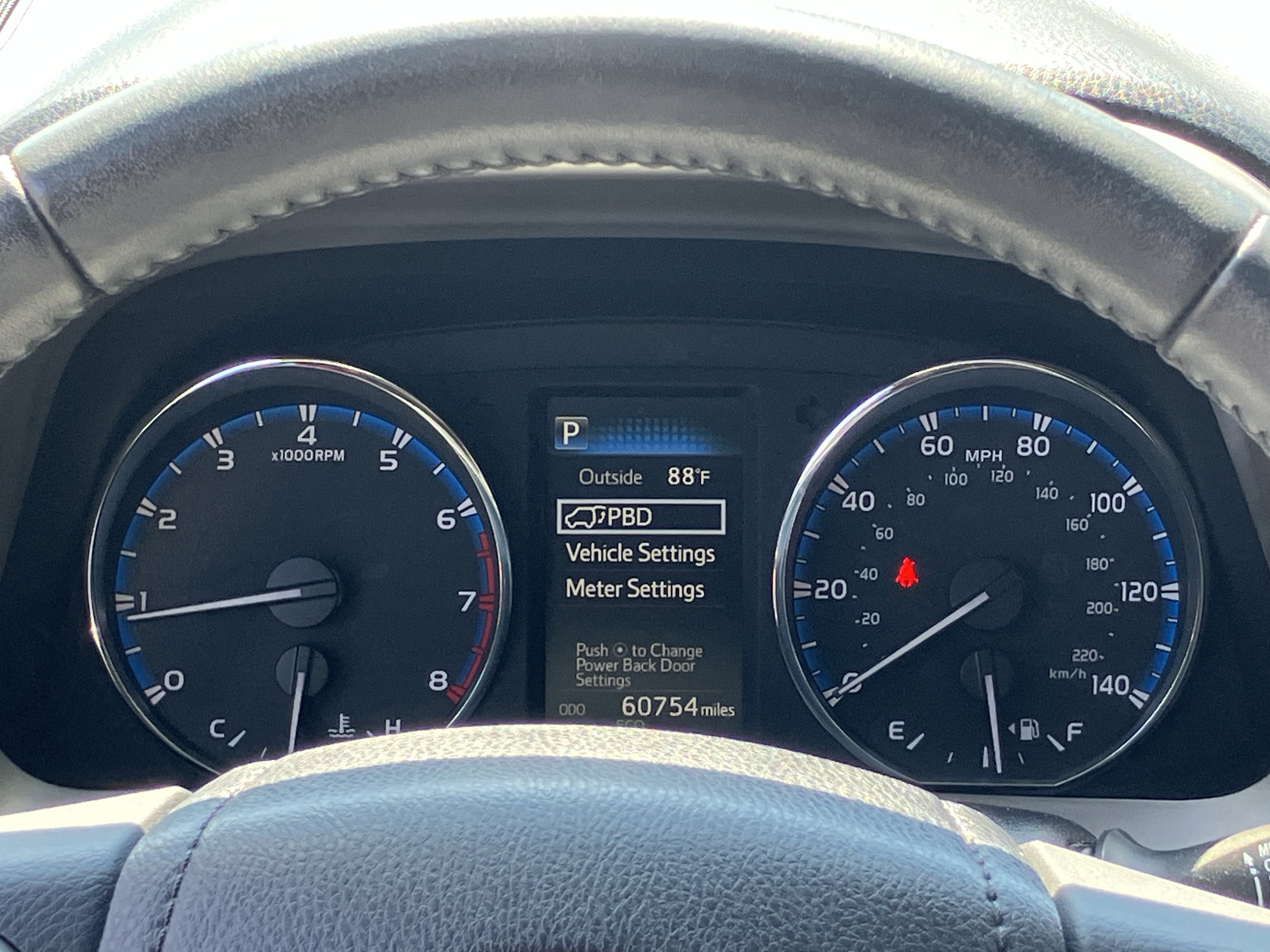 Used 2016 Toyota RAV4 XLE FWD image 23