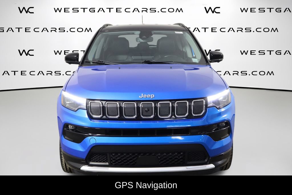 Used 2022 Jeep Compass Limited w/ Elite Group AWD/4WD image 2