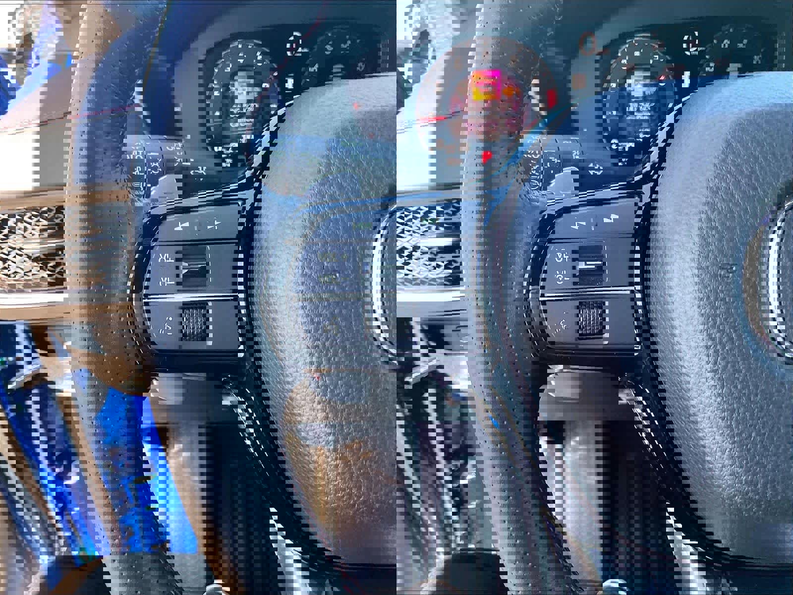 Used 2025 Acura ADX A-Spec image 19