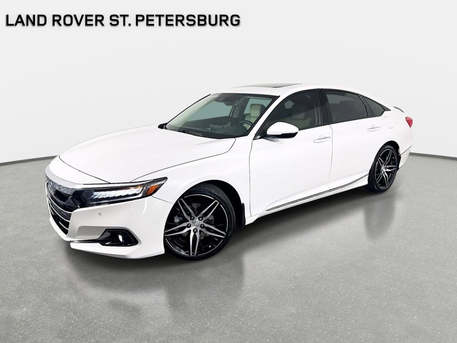 Used 2021 Honda Accord Touring image 1