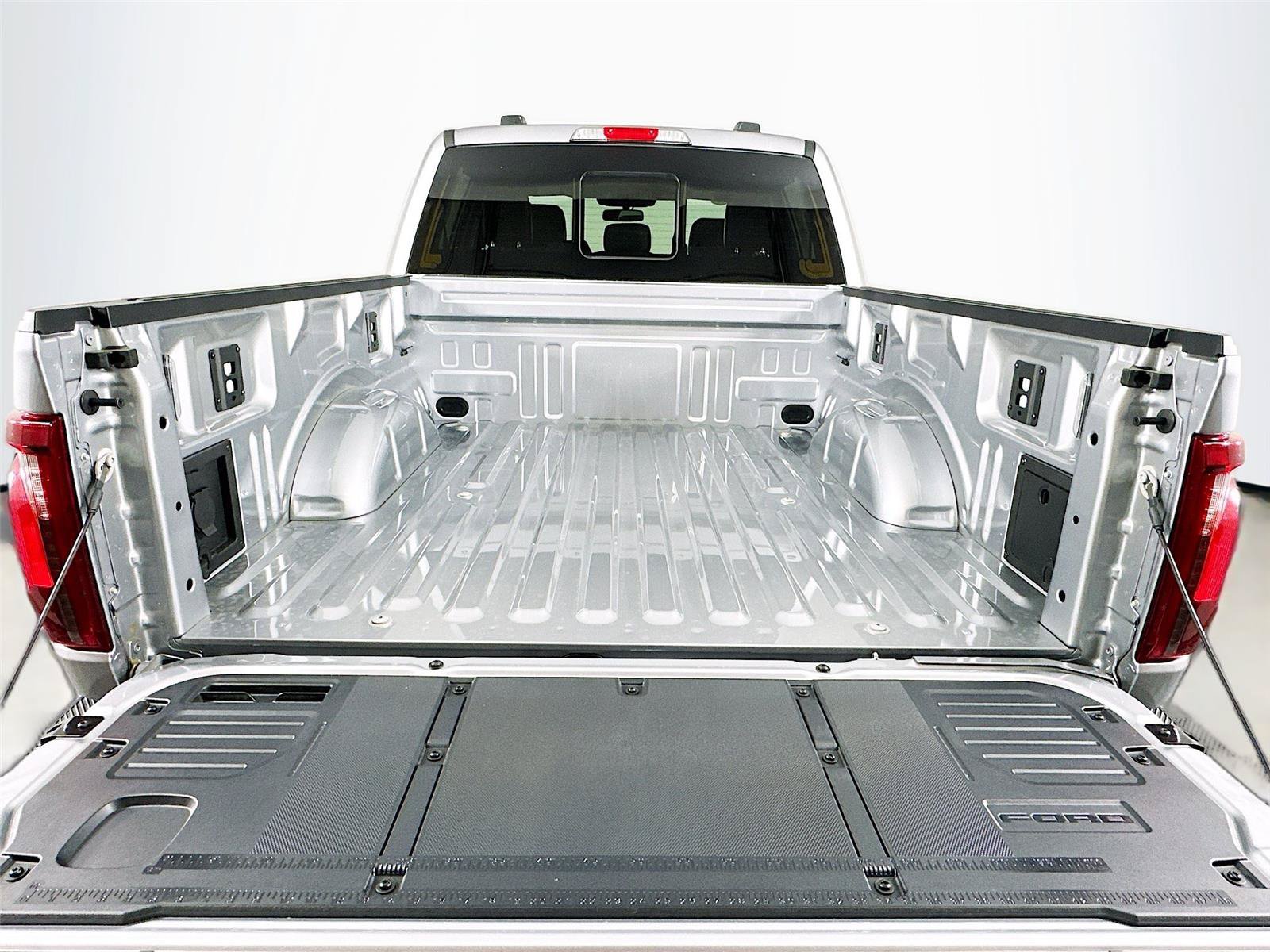 New 2026 Ford F150 XLT w/ Equipment Group 303A High AWD/4WD image 26