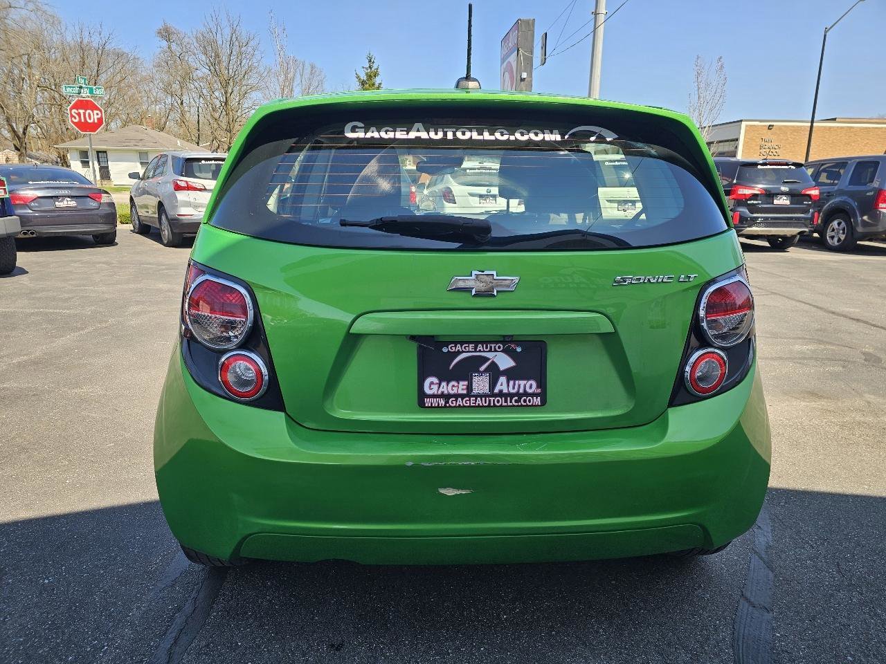 Used 2016 Chevrolet Sonic LT w/ Driver Confidence Package FWD image 9