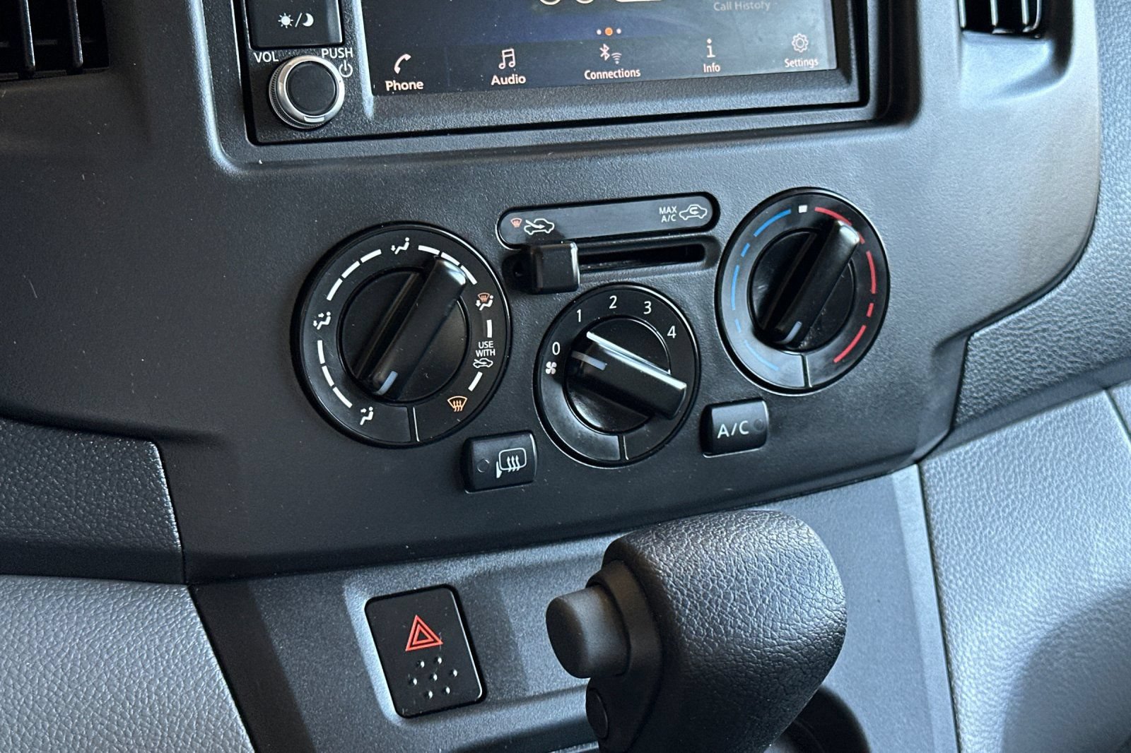 Used 2020 Nissan NV200 SV FWD image 20