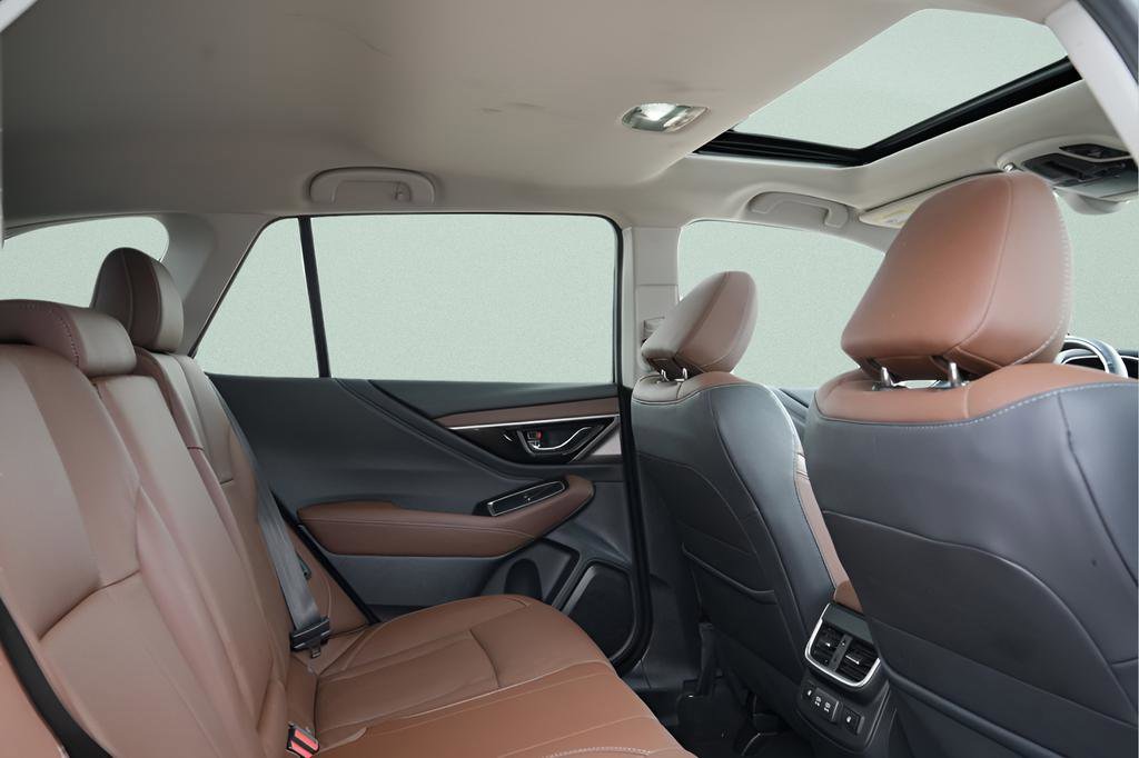 Used 2020 Subaru Outback Touring XT image 17