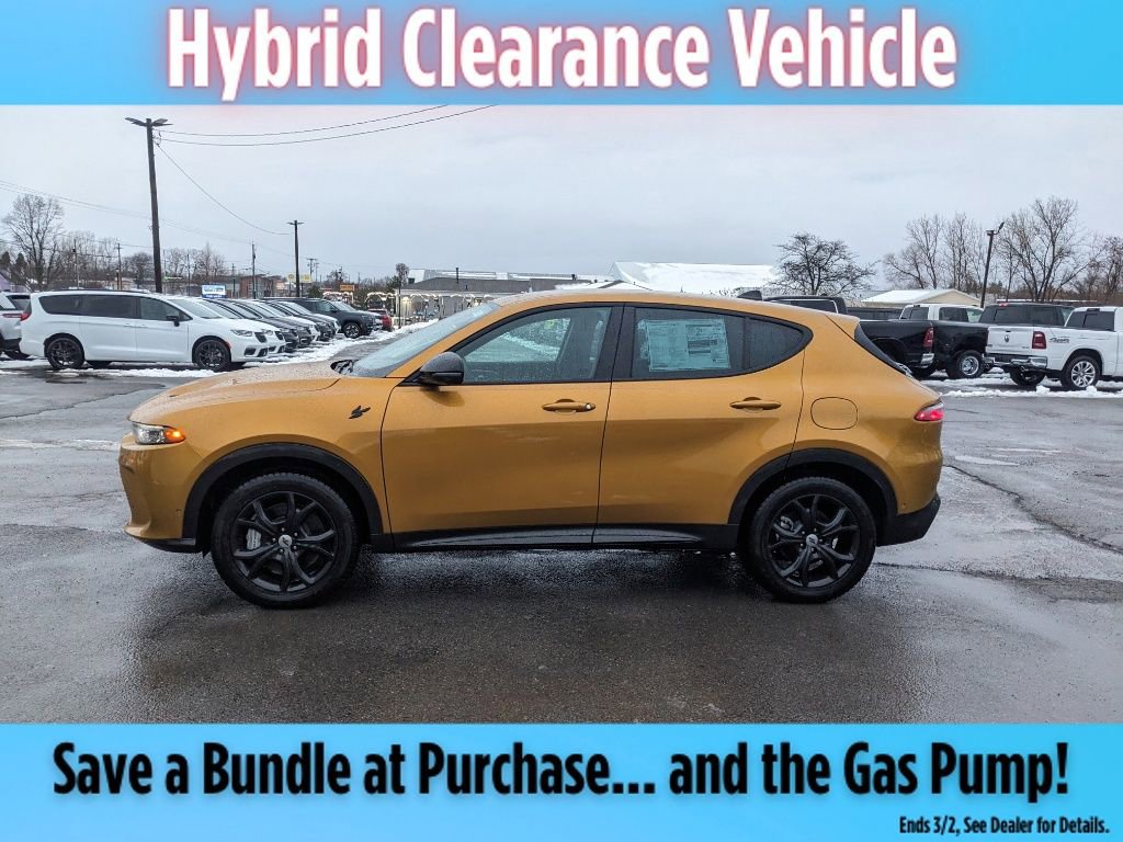 New 2024 Dodge Hornet R/T w/ Tech Pack w/o Parking image 2