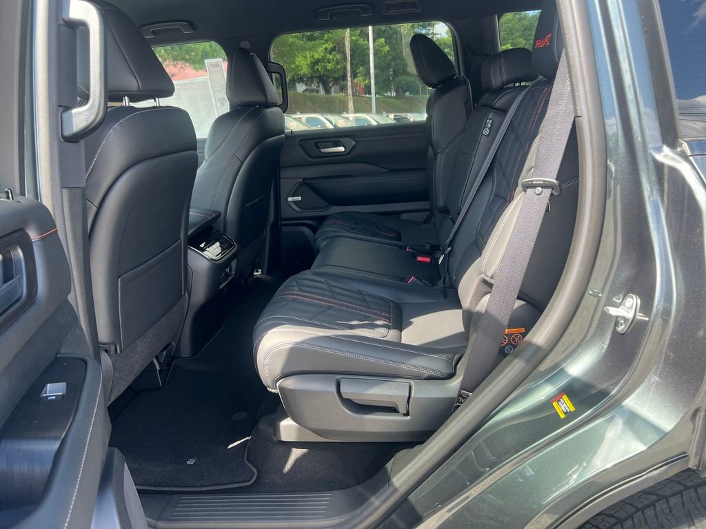 New 2025 Nissan Armada PRO-4X image 25