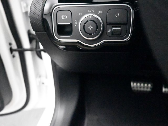 New 2026 Mercedes-Benz CLA 250 image 16
