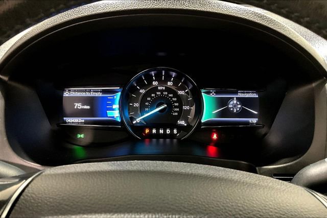 Used 2019 Ford Explorer Limited w/ Equipment Group 301A image 13