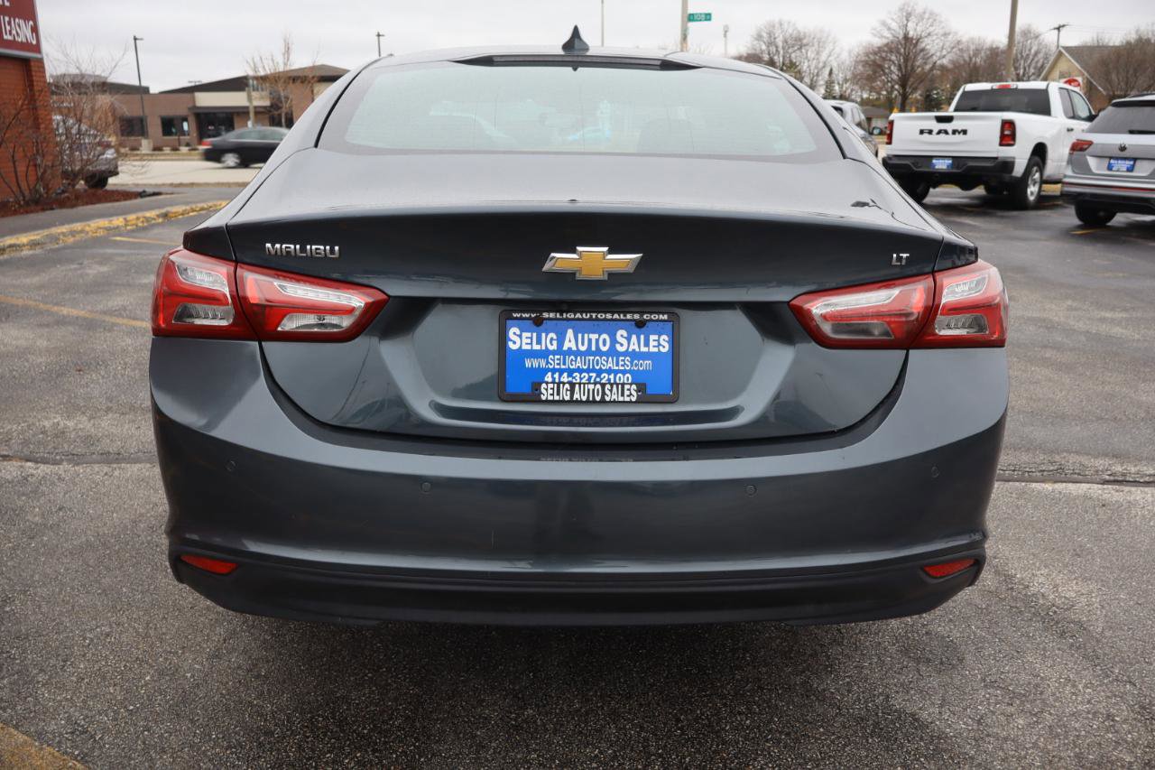 Used 2019 Chevrolet Malibu LT w/ Driver Confidence Package II image 6