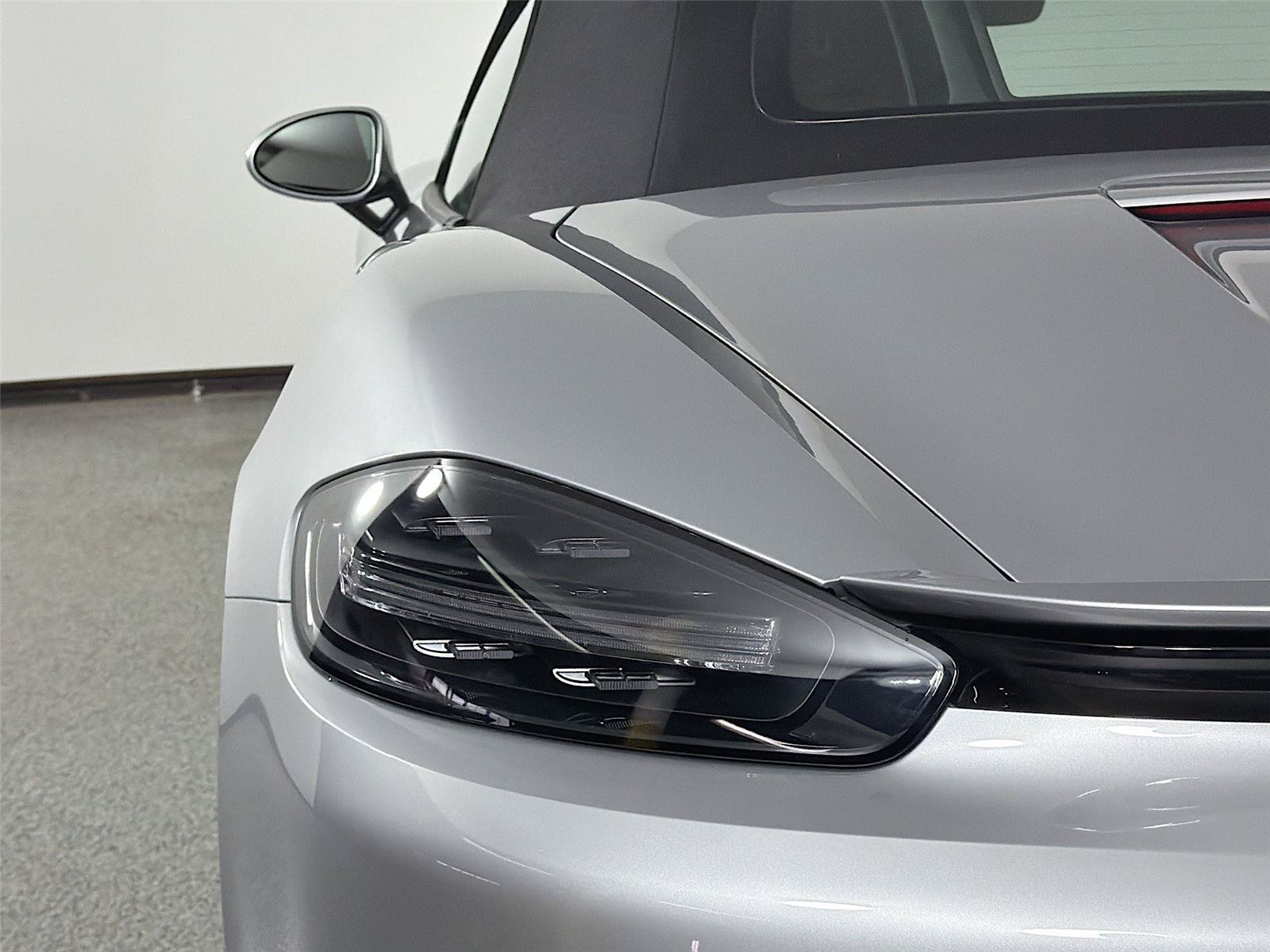 Certified 2025 Porsche 718 Boxster GTS RWD image 16