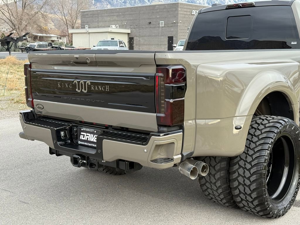 Used 2026 Ford F450 King Ranch w/ Chrome Package image 10