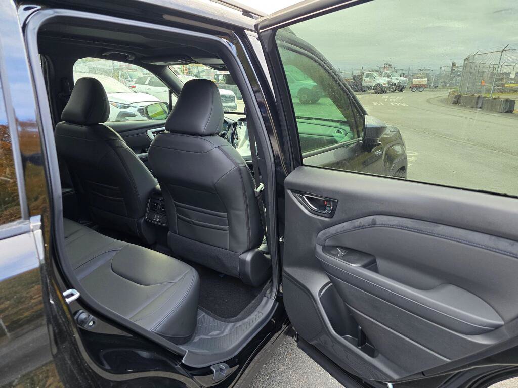 New 2026 Subaru Forester Touring AWD/4WD image 13