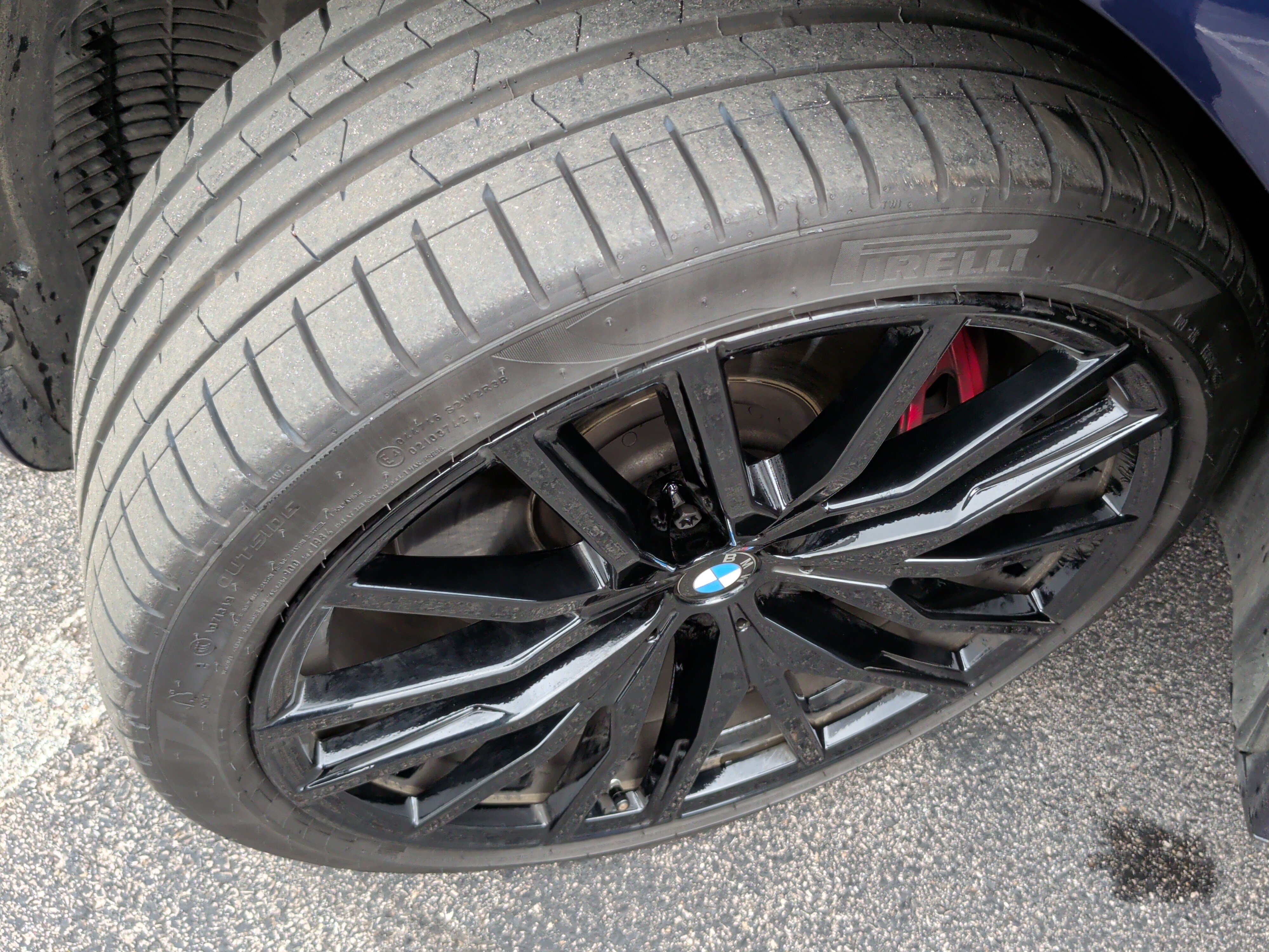 Certified 2024 BMW X6 M60i AWD/4WD image 14