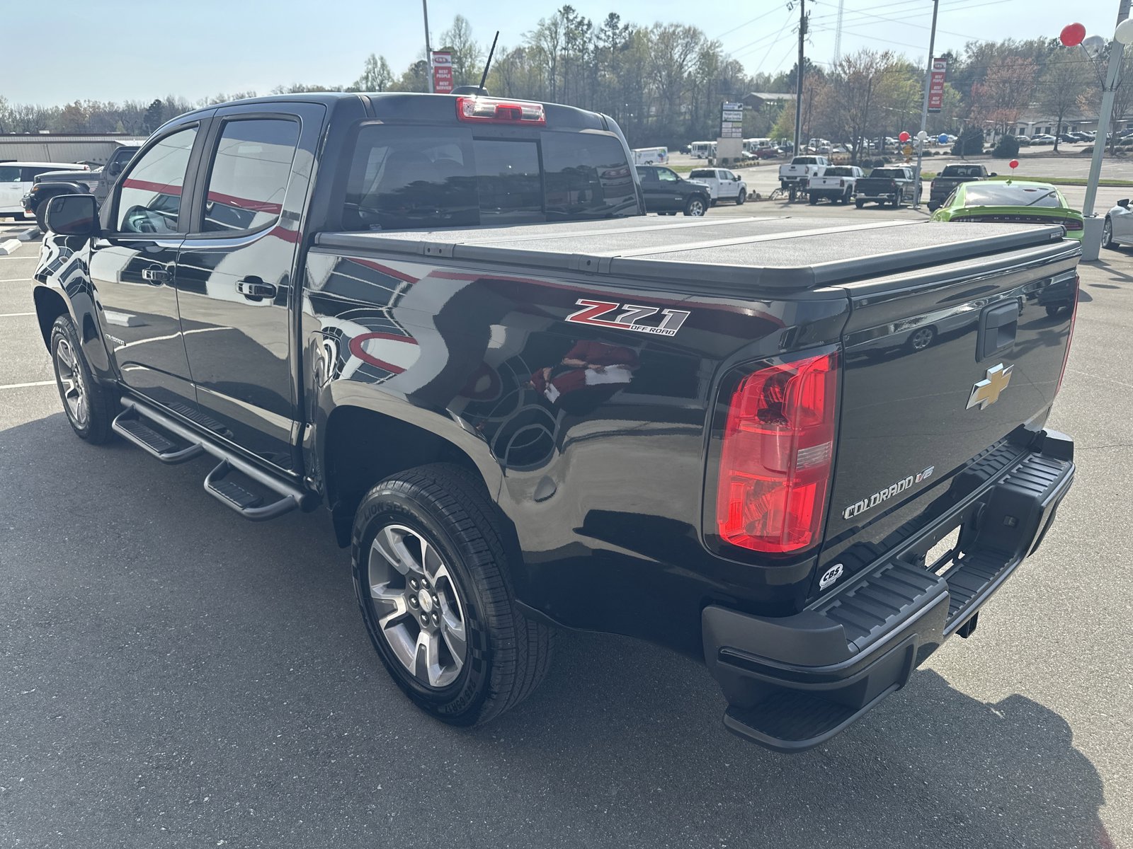 Used 2018 Chevrolet Colorado Z71 AWD/4WD image 6