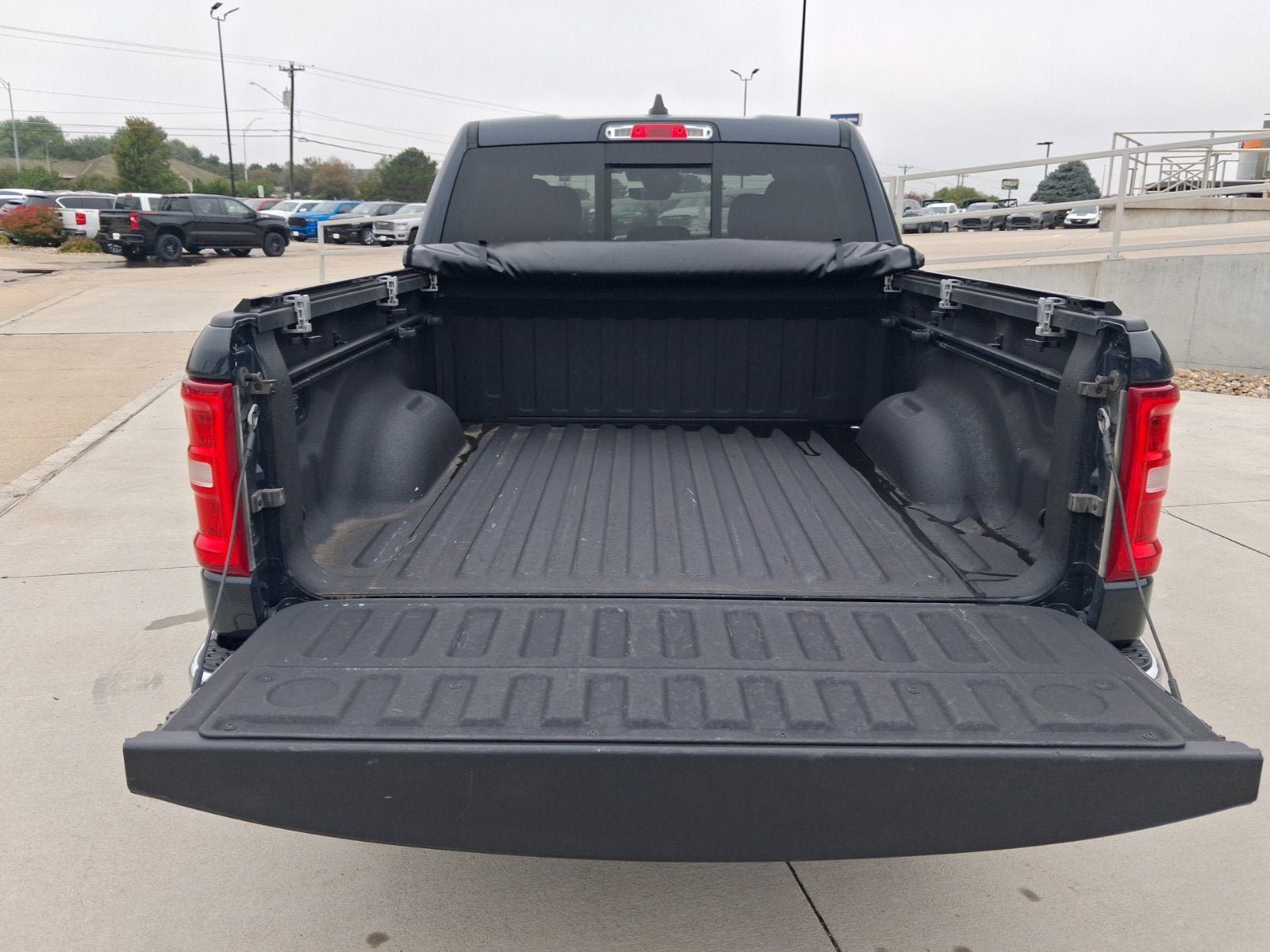 Used 2025 RAM 1500 Big Horn AWD/4WD image 22