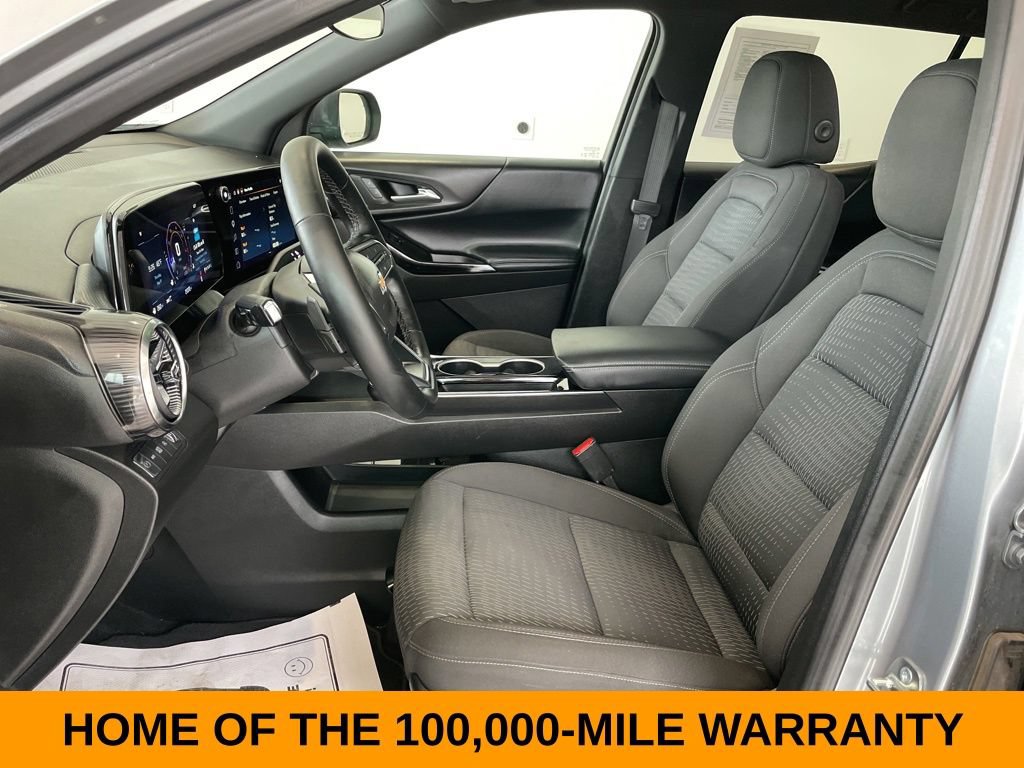 Used 2025 Chevrolet Equinox LT AWD/4WD image 10