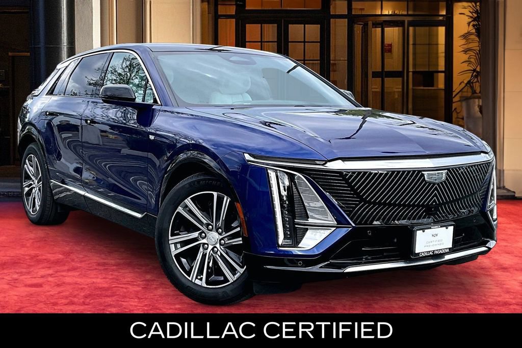 Used 2024 Cadillac Lyriq Luxury RWD image 2