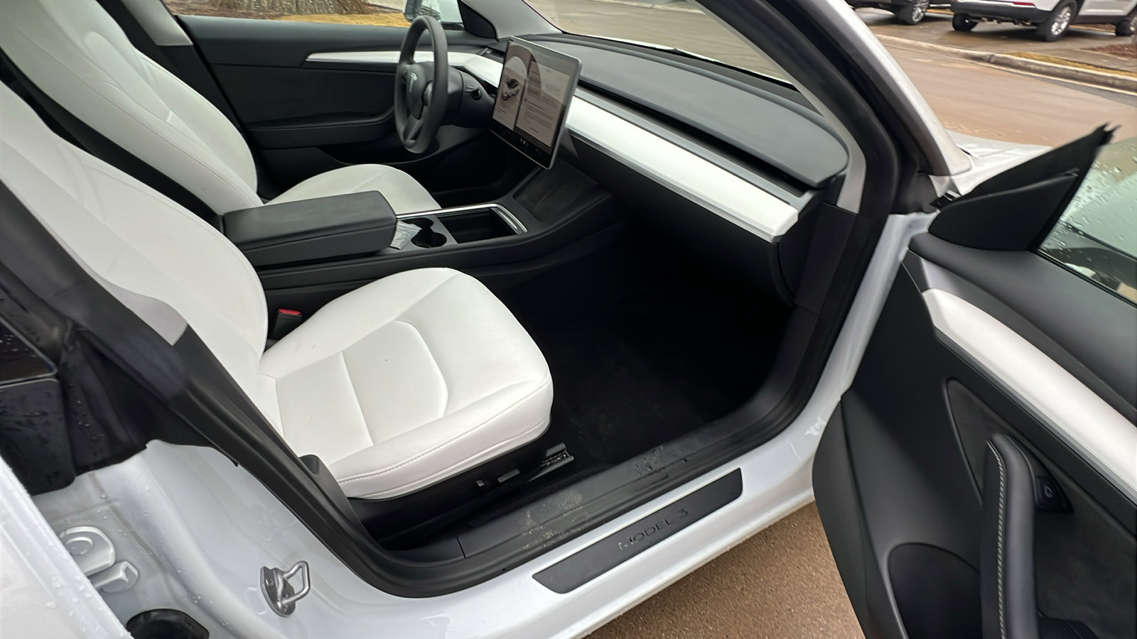 Used 2022 Tesla Model 3 Standard Range image 20