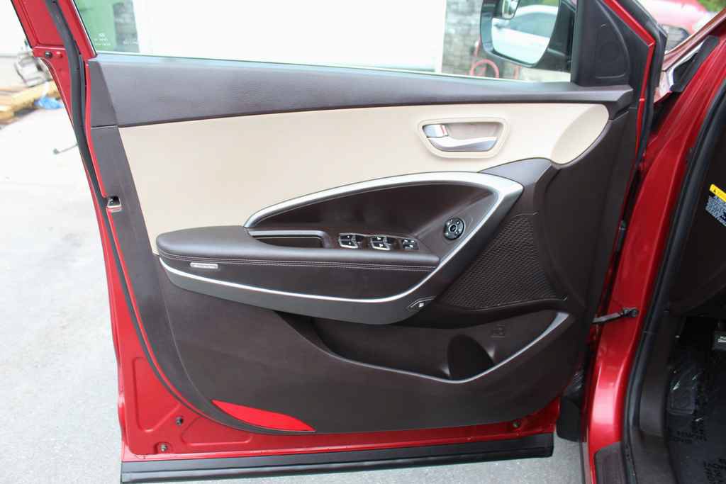 Used 2017 Hyundai Santa Fe Sport AWD/4WD image 11