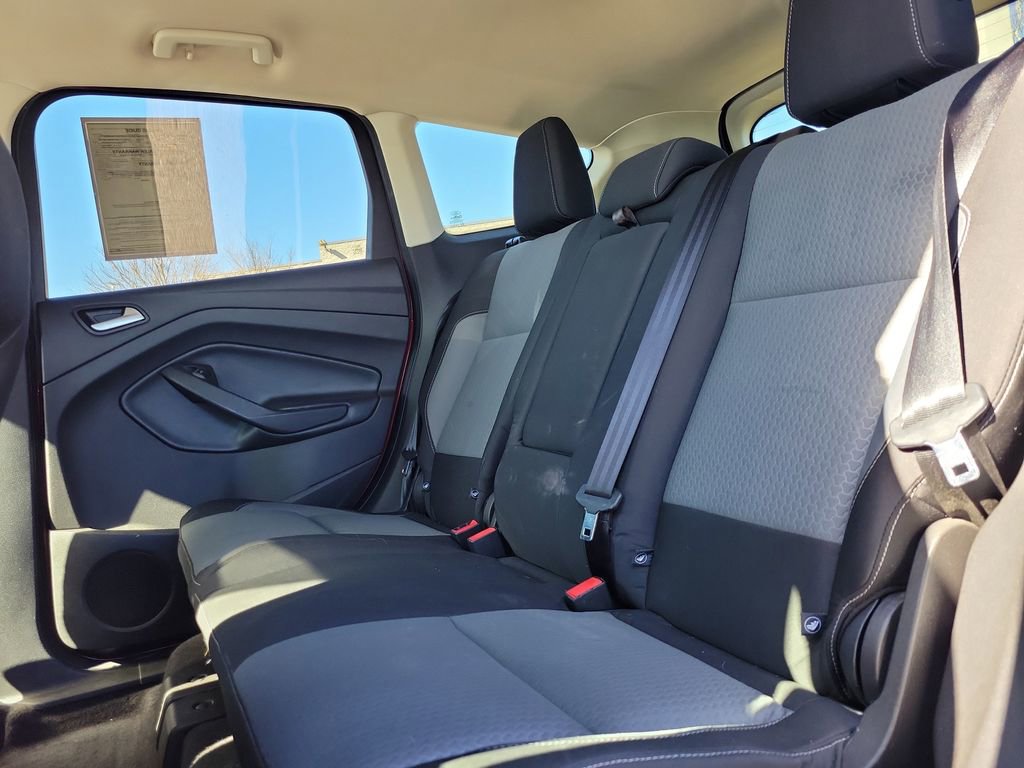 Used 2019 Ford Escape SE image 11