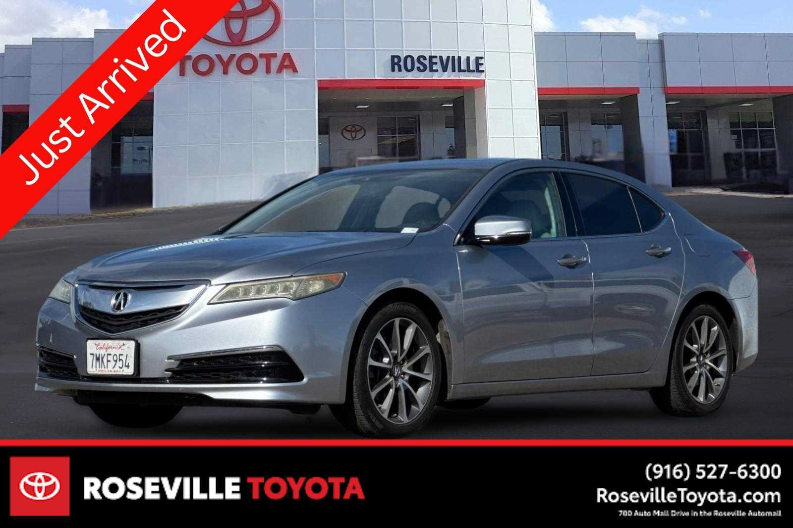 Used 2015 Acura TLX w/ Technology Package FWD image 1