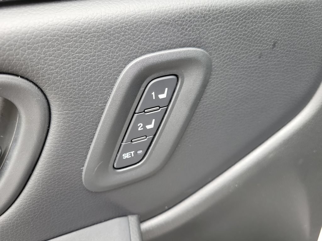 Certified 2023 Honda Pilot Elite image 24