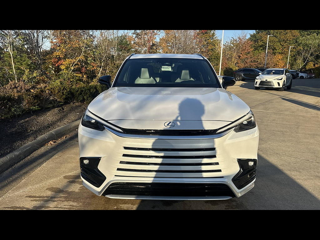 New 2026 Lexus TX 500h AWD w/ Technology Package image 7
