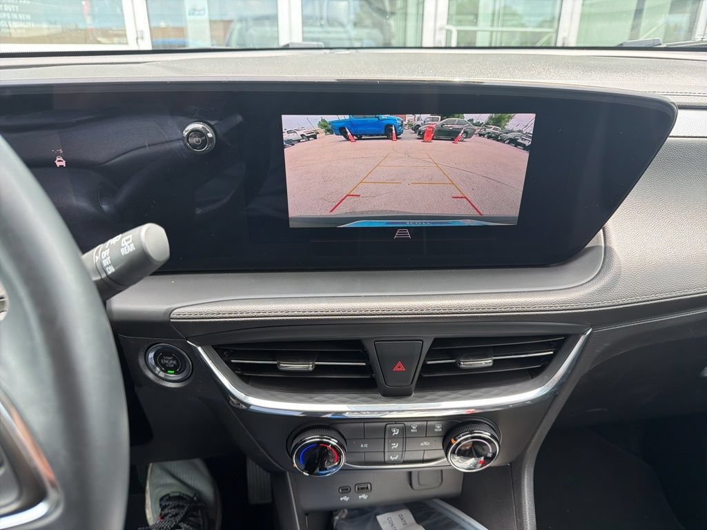 Used 2025 Buick Encore GX Preferred FWD image 10