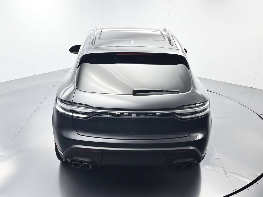 Certified 2026 Porsche Macan AWD/4WD image 38