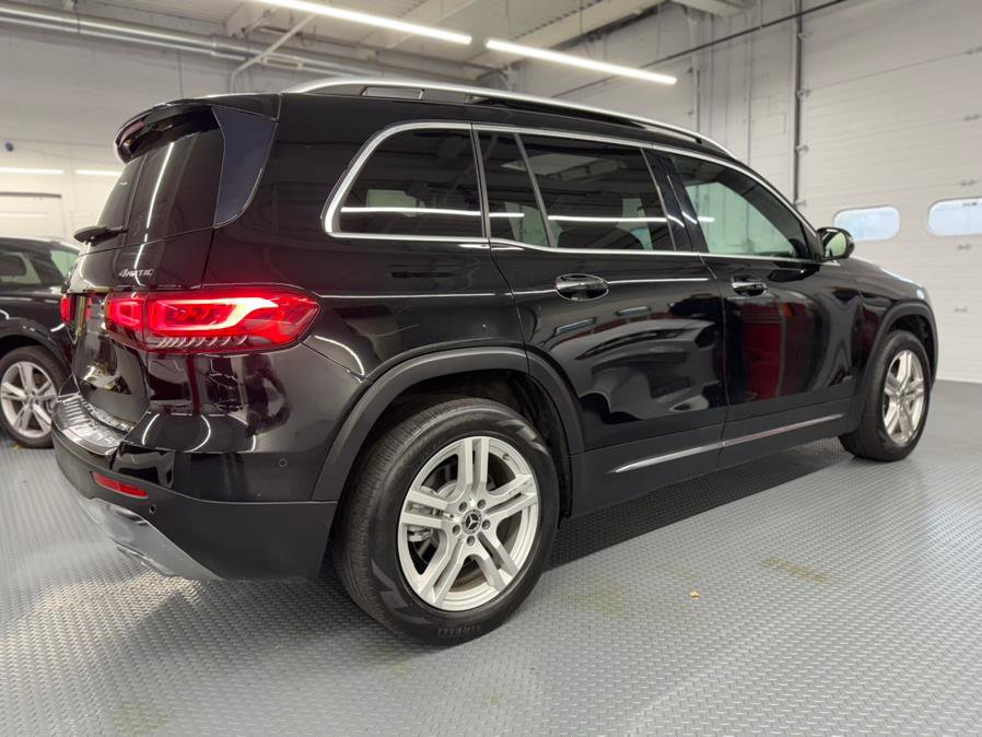 Used 2021 Mercedes-Benz GLB 250 4MATIC image 7