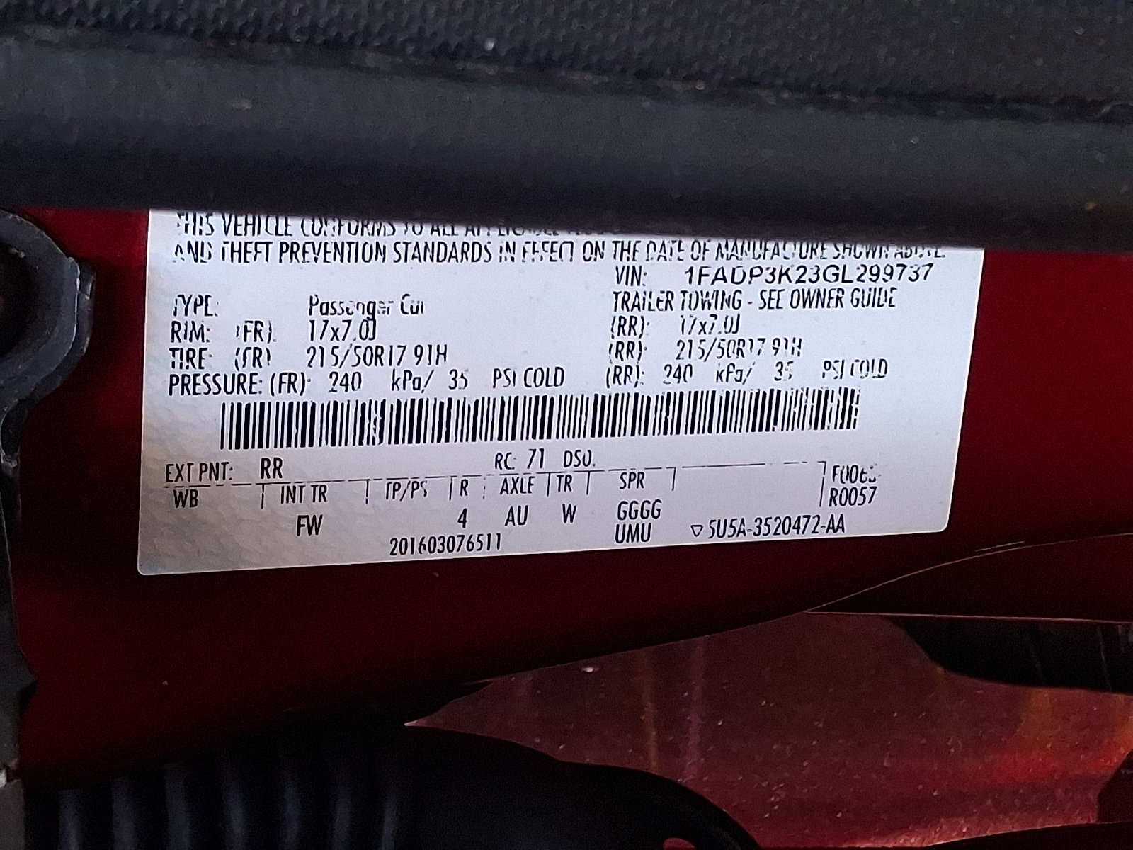 Used 2016 Ford Focus SE w/ Equipment Group 201A FWD image 30