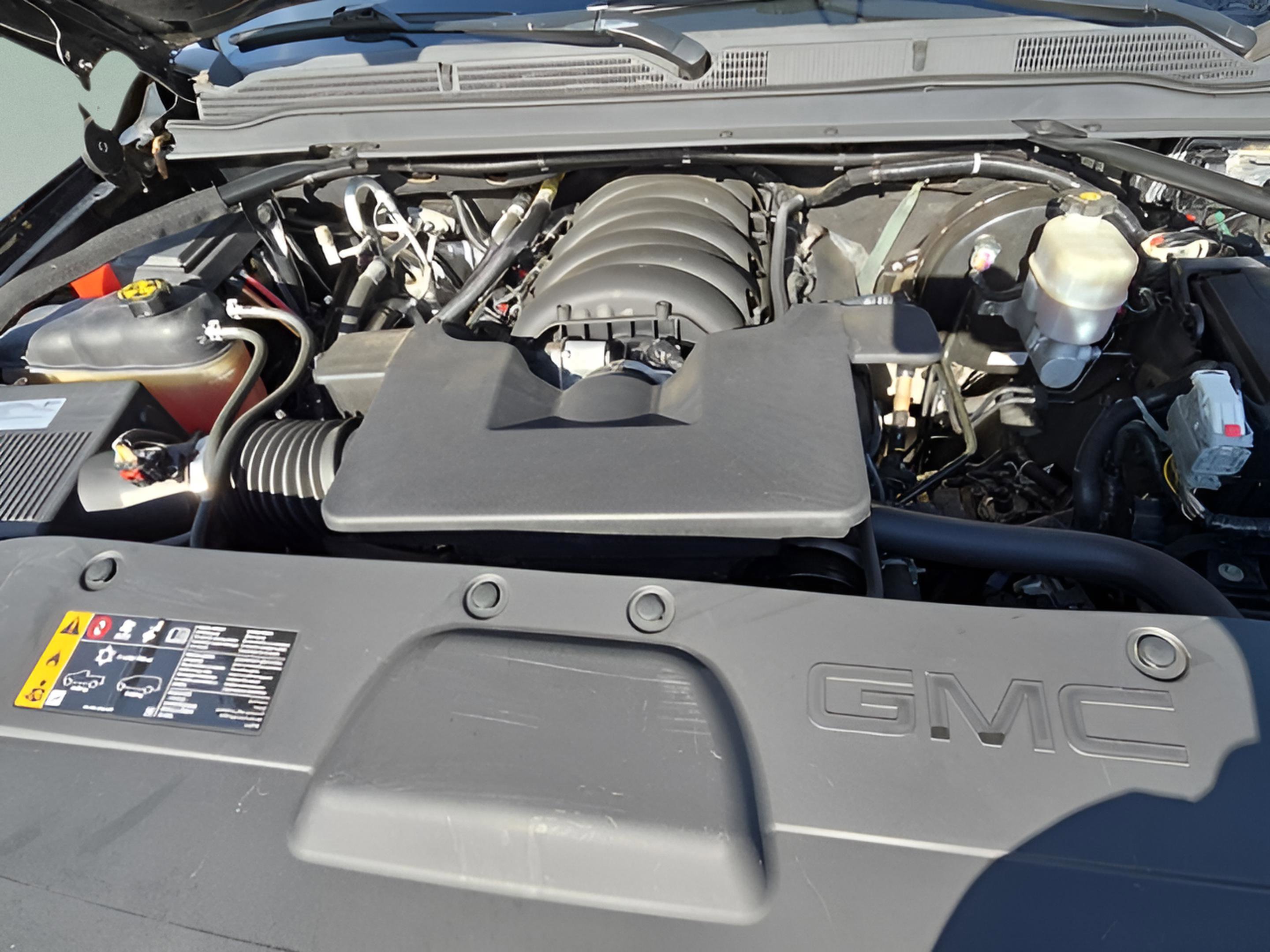 Used 2019 GMC Yukon Denali w/ Denali Ultimate Package AWD/4WD image 25