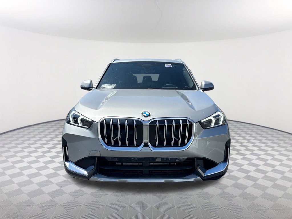 New 2026 BMW X1 xDrive28i w/ Technology Package AWD/4WD image 2