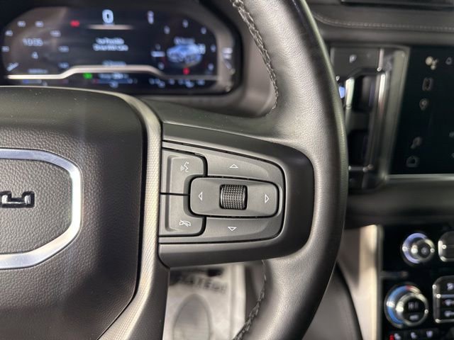 Used 2024 GMC Yukon Denali image 32
