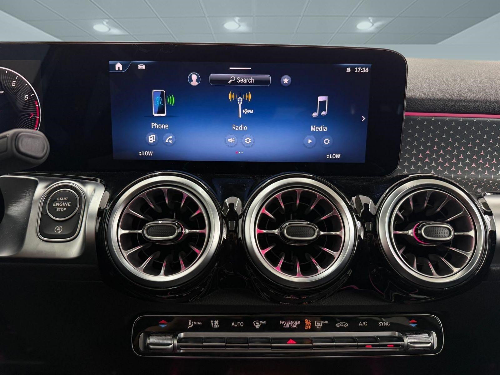New 2026 Mercedes-Benz GLB 250 4MATIC image 31