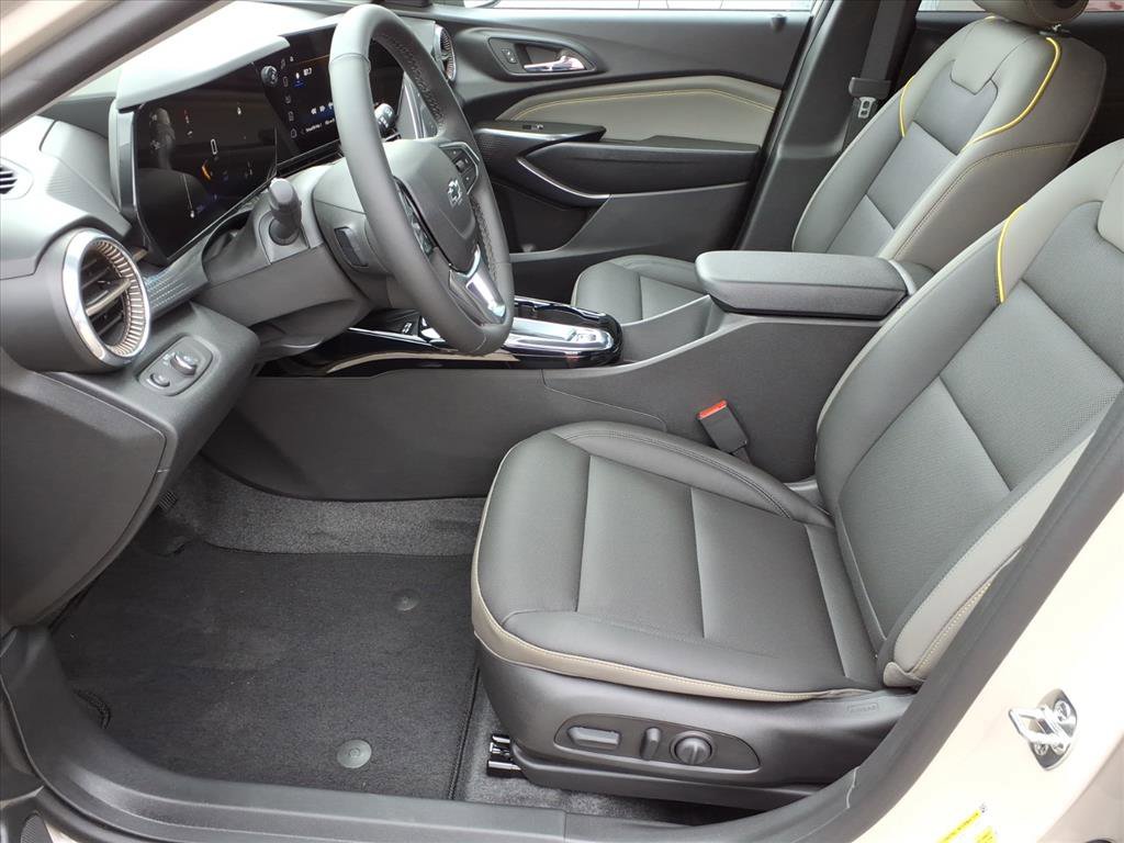 New 2026 Chevrolet Trax ACTIV w/ Sunroof Package image 5