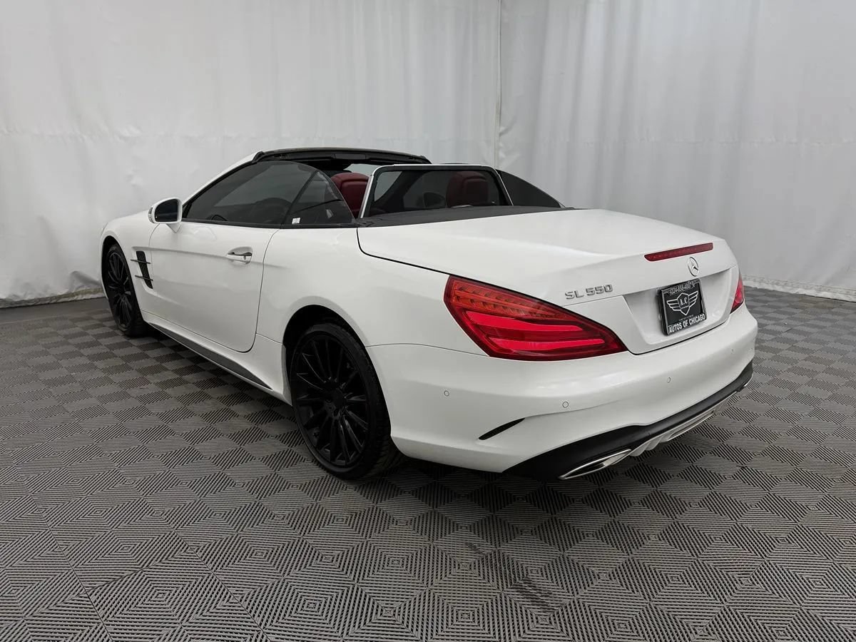 Used 2017 Mercedes-Benz SL 550 image 6