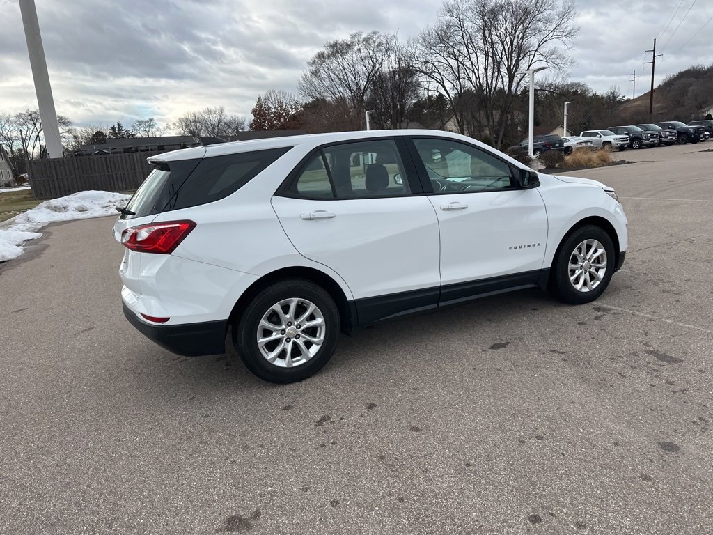 Used 2019 Chevrolet Equinox LS image 7