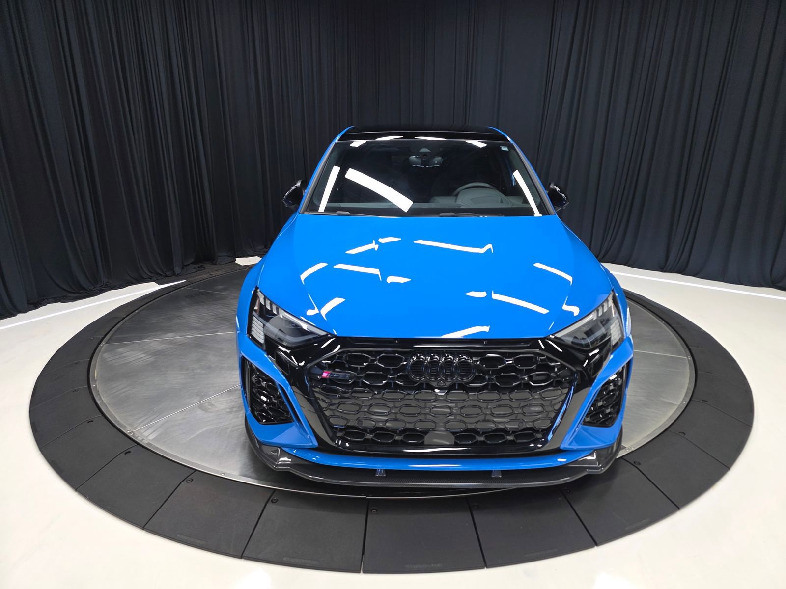 Used 2023 Audi RS 3 AWD/4WD image 8