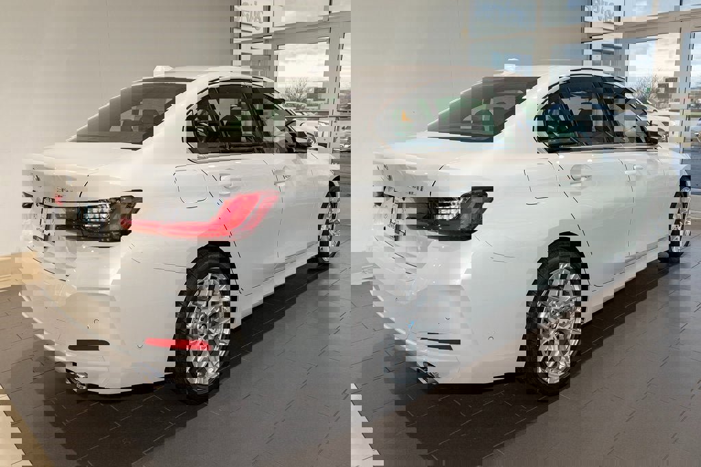 New 2026 BMW 330i xDrive Sedan w/ Premium Package image 5