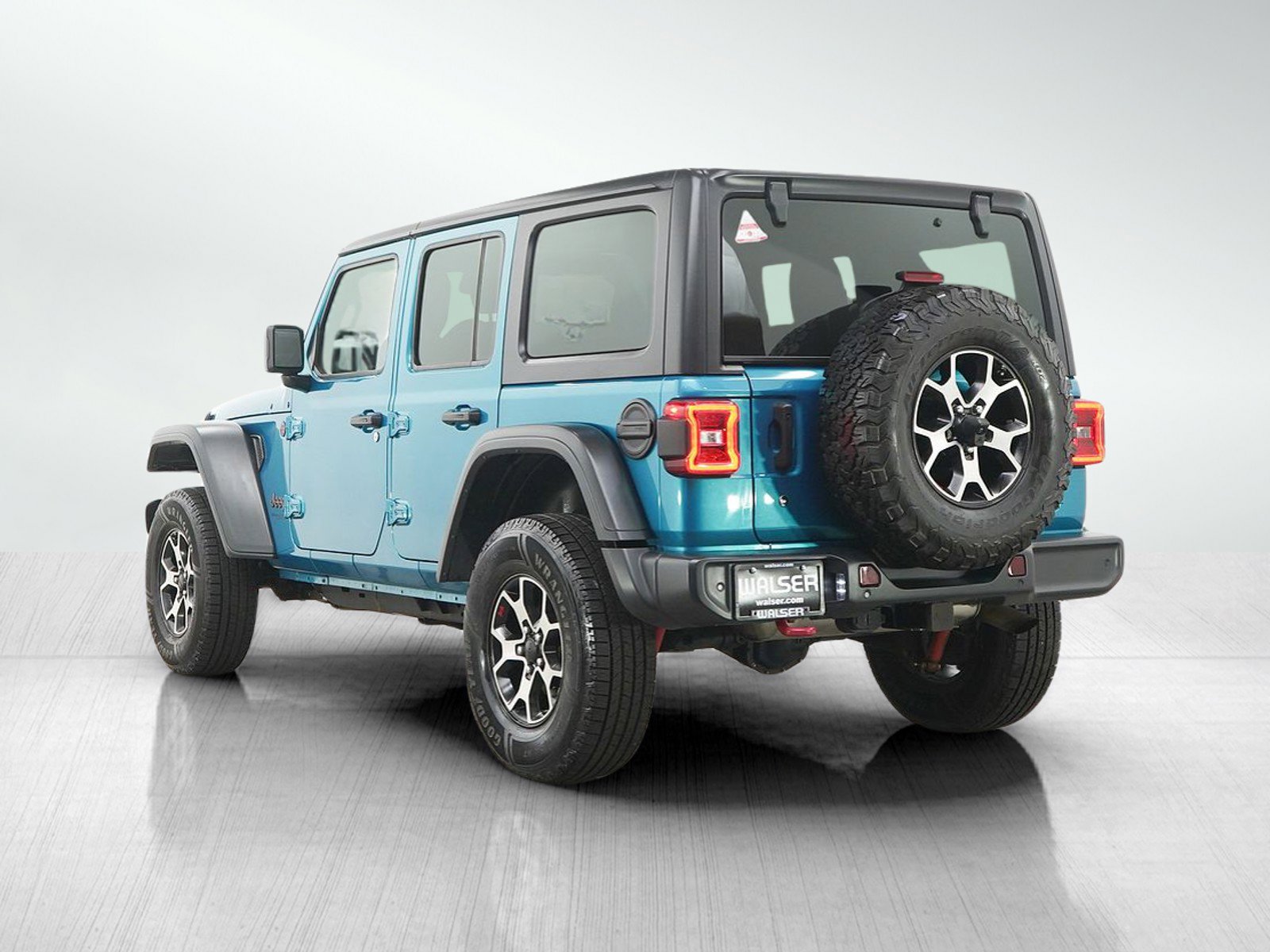 Used 2019 Jeep Wrangler Unlimited Rubicon AWD/4WD image 3